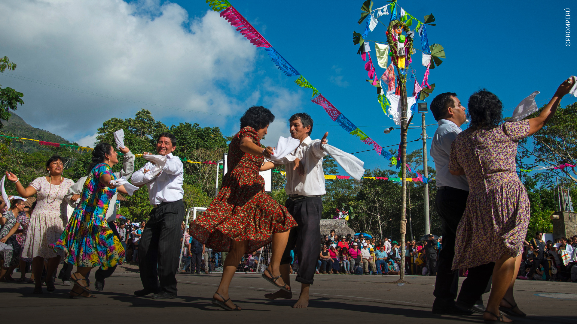 Celebrando la Fiesta de San Juan, San Martín